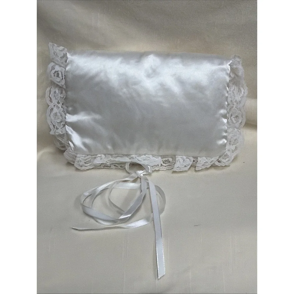 Double Hearts Jewelry Case Counted Cross Stitch Kit Titan Needlecraft 5x7